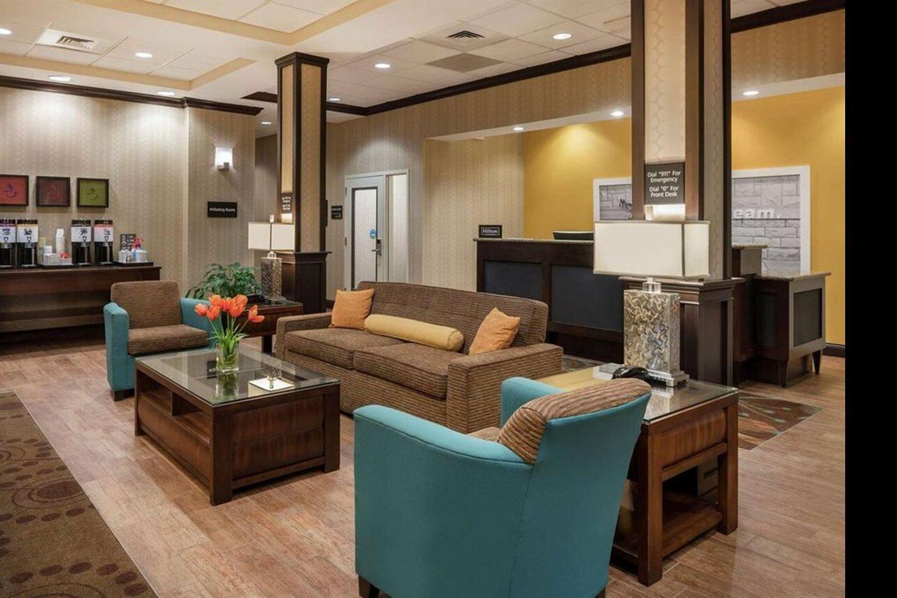 Hampton Inn Farmington Eksteriør billede