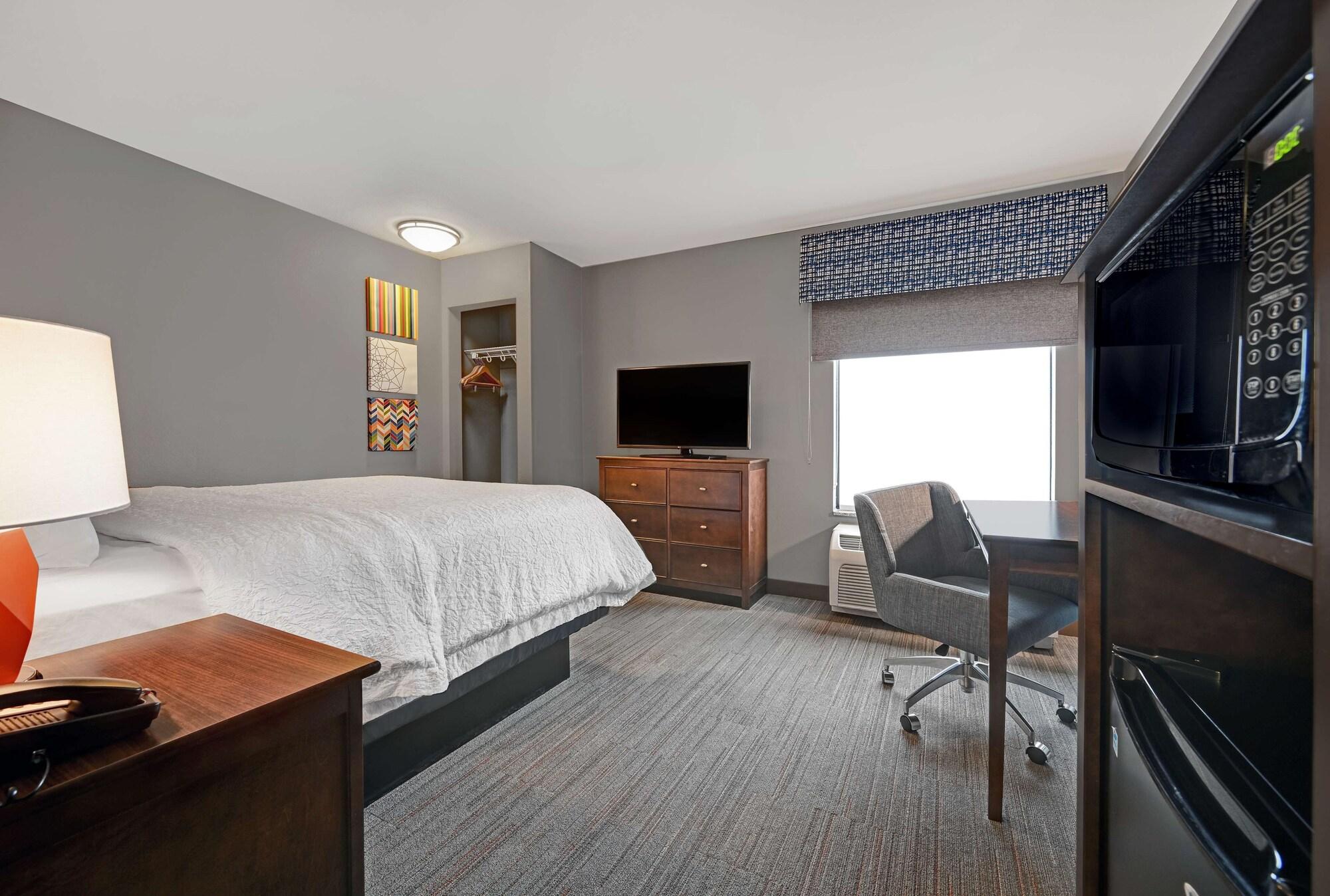 Hampton Inn Farmington Eksteriør billede