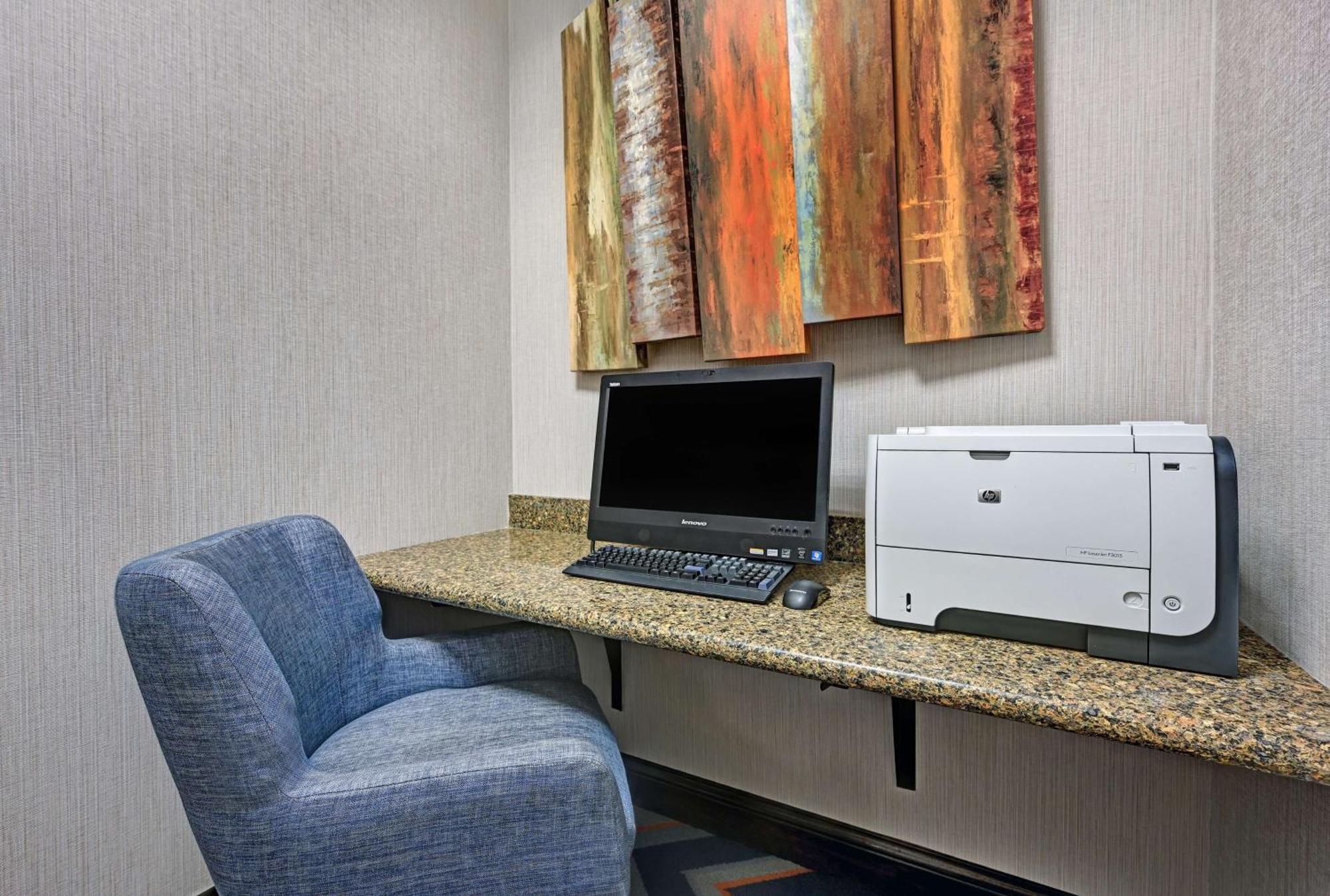Hampton Inn Farmington Eksteriør billede