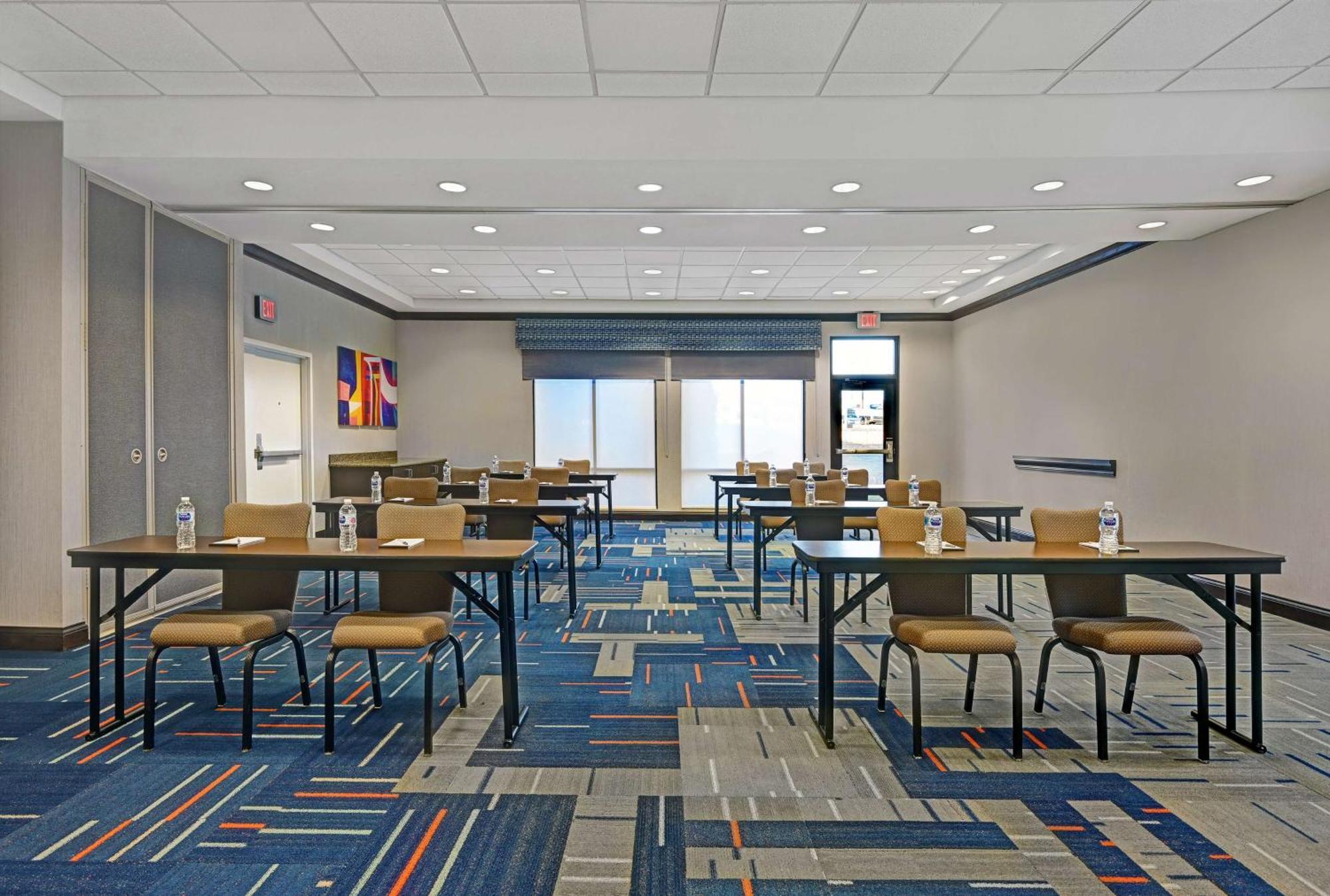 Hampton Inn Farmington Eksteriør billede